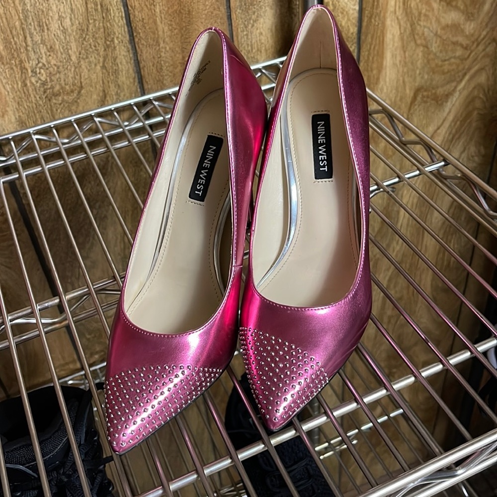Nine West pink heels size 7